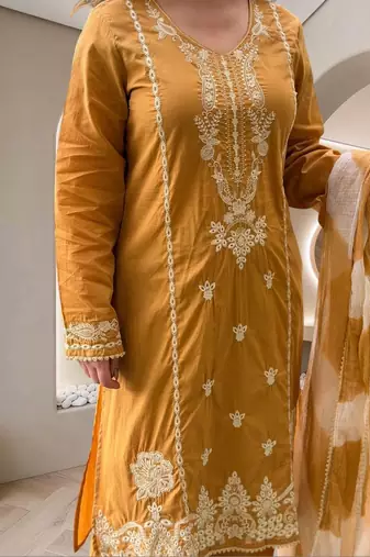 Women Ethnic Motifs Embroidered Regular Thread Work Kurta with Palazzos & With Dupatta