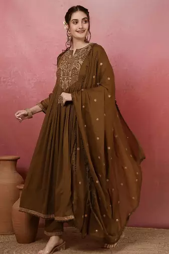 Brown silk blend embroidered kurta set