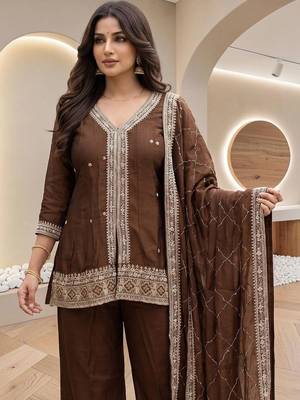Women Ethnic Motifs Embroidered Regular Thread Work Kurta with Palazzos & With Dupatta 3