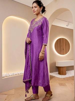 Women Ethnic Motifs Embroidered Regular Thread Work Kurta with Trousers & With Dupatta 7