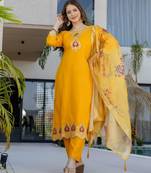 Yellow chanderi embroidered kurta set