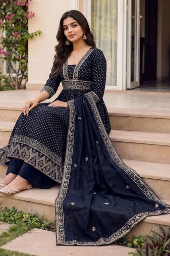 Women Ethnic Motifs Printed Empire Kurta with Palazzos & With Dupatta