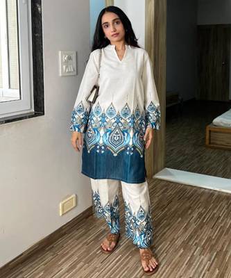 White cotton poly embroidered kurta set 4