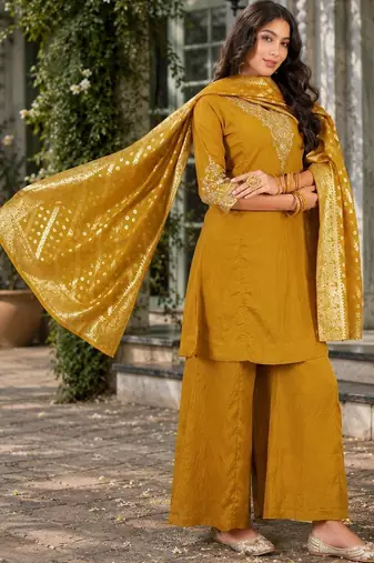 Women Ethnic Motifs Embroidered Regular Thread Work Kurta with Palazzos & With Dupatta