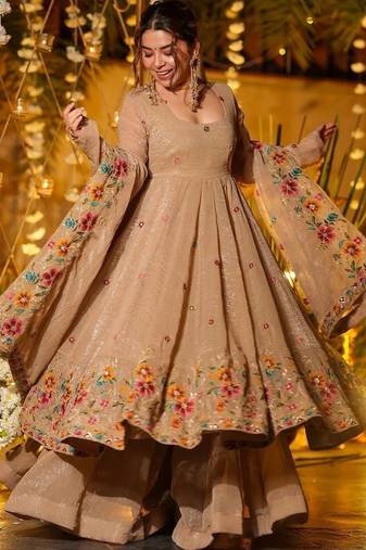 Women Floral Embroidered Empire Thread Work Kurta with Palazzos & With Dupatta