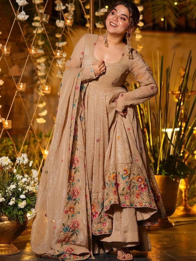 Women Floral Embroidered Empire Thread Work Kurta with Palazzos & With Dupatta