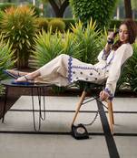 Women Ethnic Motifs Embroidered Regular Thread Work Chanderi Silk Kurta with Trousers