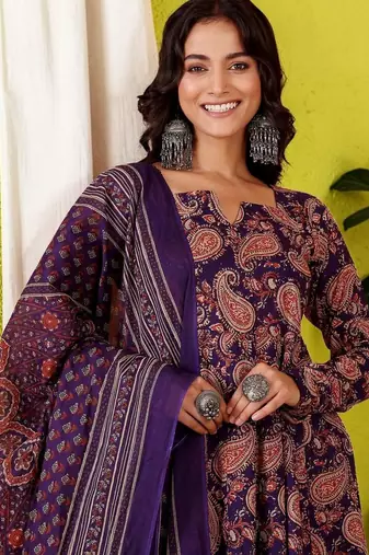 Women Paisley Printed Empire Kurta with Trousers & With Dupatta
