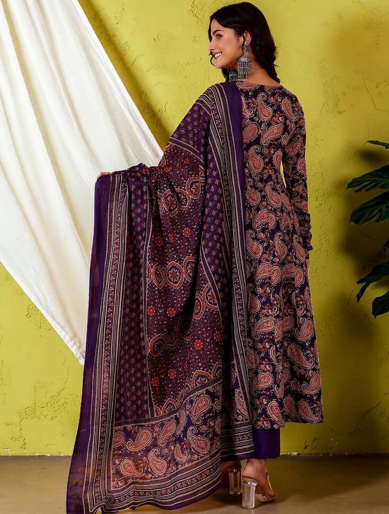 Women Paisley Printed Empire Kurta with Trousers & With Dupatta
