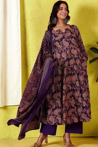 Women Paisley Printed Empire Kurta with Trousers & With Dupatta
