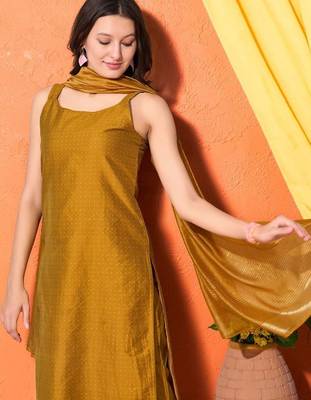 Women Ethnic Motifs Regular Kurta with Trousers & With Dupatta 6
