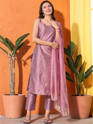 Women Regular Kurta with Trousers & With Dupatta 1