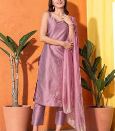 Women Regular Kurta with Trousers & With Dupatta