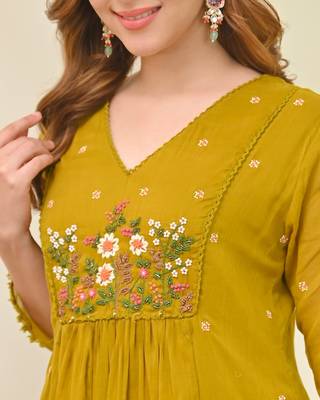 Embroidery Chanderi Fabric Flared Kurta Pant and Dupatta Set 5