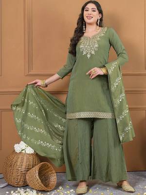 Women Ethnic Motifs Embroidered Regular Thread Work Kurta with Sharara & With Dupatta 1