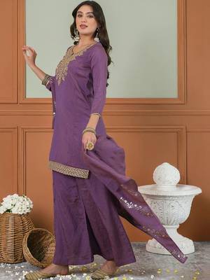 Women Ethnic Motifs Embroidered Regular Thread Work Kurta with Palazzos & With Dupatta 6