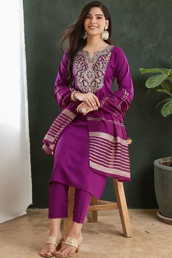 Women Ethnic Motifs Embroidered Regular Thread Work Kurta with Trousers & With Dupatta