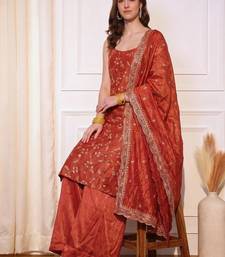 Women Floral Embroidered Regular Sequinned Kurta with Palazzos & With Dupatta