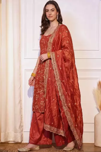 Women Floral Embroidered Regular Sequinned Kurta with Palazzos & With Dupatta