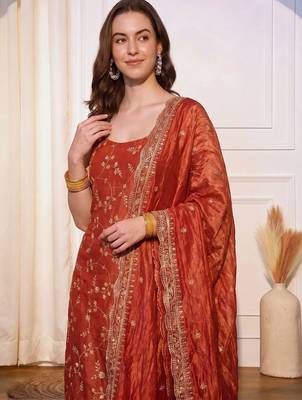 Women Floral Embroidered Regular Sequinned Kurta with Palazzos & With Dupatta 6