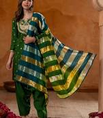 Women Ethnic Motifs Embroidered Regular Kurta with Patiala & With Dupatta