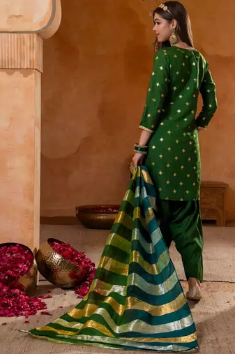 Women Ethnic Motifs Embroidered Regular Kurta with Patiala & With Dupatta