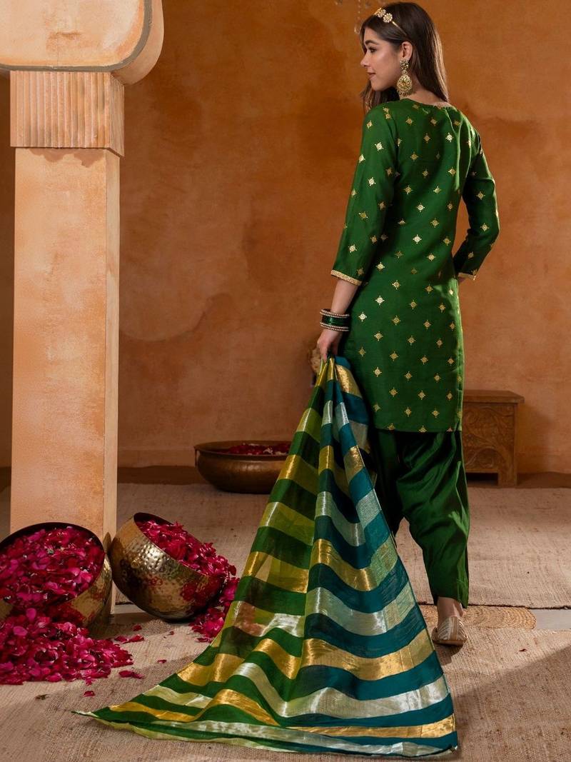 Women Ethnic Motifs Embroidered Regular Kurta with Patiala & With Dupatta
