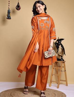 Embroidered Pleated Thread Work Chanderi Silk Kurta with Palazzos & With Dupatta 3