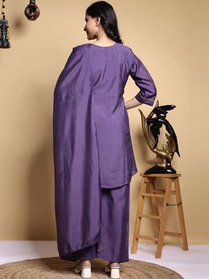 Women Floral Embroidered Pleated Thread Work Kurta with Palazzos & With Dupatta 4