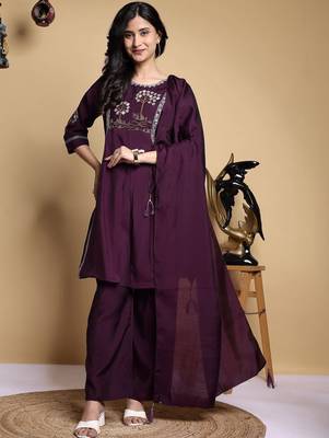 Women Floral Embroidered Pleated Thread Work Kurta with Palazzos & With Dupatta 2
