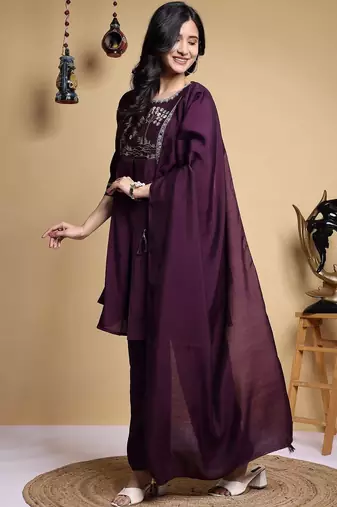 Women Floral Embroidered Pleated Thread Work Kurta with Palazzos & With Dupatta