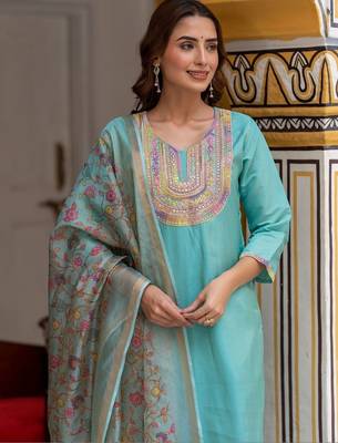 Women Ethnic Motifs Embroidered Regular Kurta with Trousers & With Dupatta 6