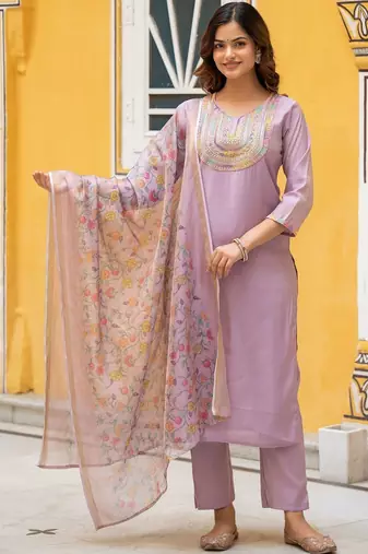 Women Ethnic Motifs Embroidered Regular Kurta with Trousers & With Dupatta