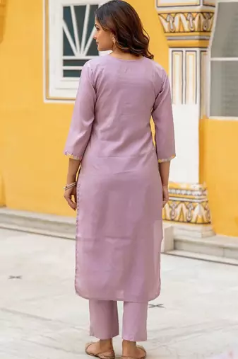 Women Ethnic Motifs Embroidered Regular Kurta with Trousers & With Dupatta