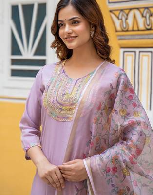 Women Ethnic Motifs Embroidered Regular Kurta with Trousers & With Dupatta 6