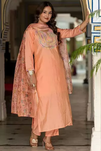 Women Ethnic Motifs Embroidered Regular Mirror Work Kurta with Trousers & With Dupatta