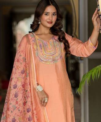 Women Ethnic Motifs Embroidered Regular Mirror Work Kurta with Trousers & With Dupatta 6
