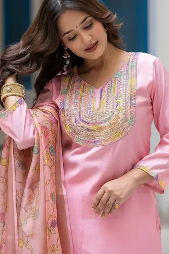 Women Ethnic Motifs Embroidered Regular Thread Work Kurta with Trousers & With Dupatta