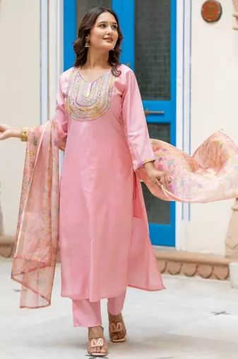 Women Ethnic Motifs Embroidered Regular Thread Work Kurta with Trousers & With Dupatta