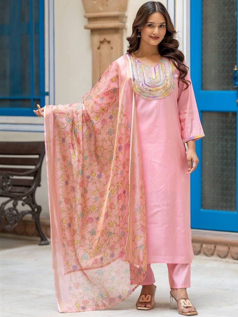 Women Ethnic Motifs Embroidered Regular Thread Work Kurta with Trousers & With Dupatta