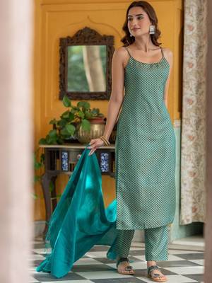 Women Printed Regular Kurta with Trousers & With Dupatta 7