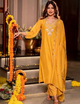 Women Ethnic Motifs Embroidered Regular Thread Work Chanderi Silk Kurta with Palazzos & With Dupatta 1