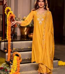 Women Ethnic Motifs Embroidered Regular Thread Work Chanderi Silk Kurta with Palazzos & With Dupatta