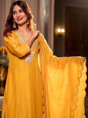 Women Ethnic Motifs Embroidered Regular Thread Work Chanderi Silk Kurta with Palazzos & With Dupatta 5