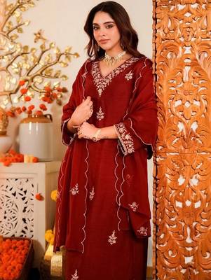 Women Ethnic Motifs Embroidered Regular Thread Work Chanderi Silk Kurta with Pyjamas & With Dupatta 2
