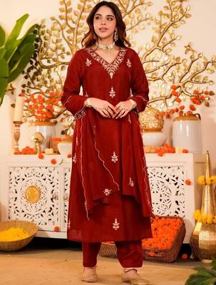 Women Ethnic Motifs Embroidered Regular Thread Work Chanderi Silk Kurta with Pyjamas & With Dupatta 7