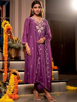 Women Ethnic Motifs Embroidered Regular Thread Work Chanderi Silk Kurta with Trousers & With Dupatta 6