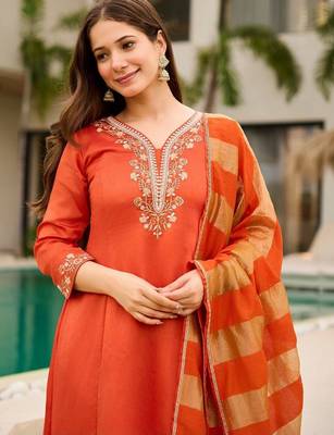 Women Ethnic Motifs Embroidered Regular Thread Work Kurta with Trousers & With Dupatta 5