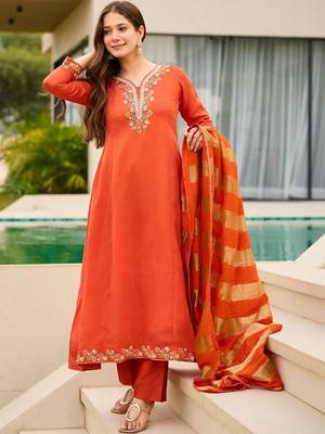 Women Ethnic Motifs Embroidered Regular Thread Work Kurta with Trousers & With Dupatta 7