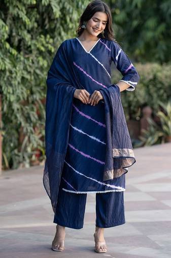 Women Dyed Regular  Silk Kurta with Trousers & With Dupatta